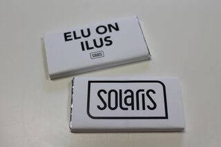 100g suklaa logolla Solaris